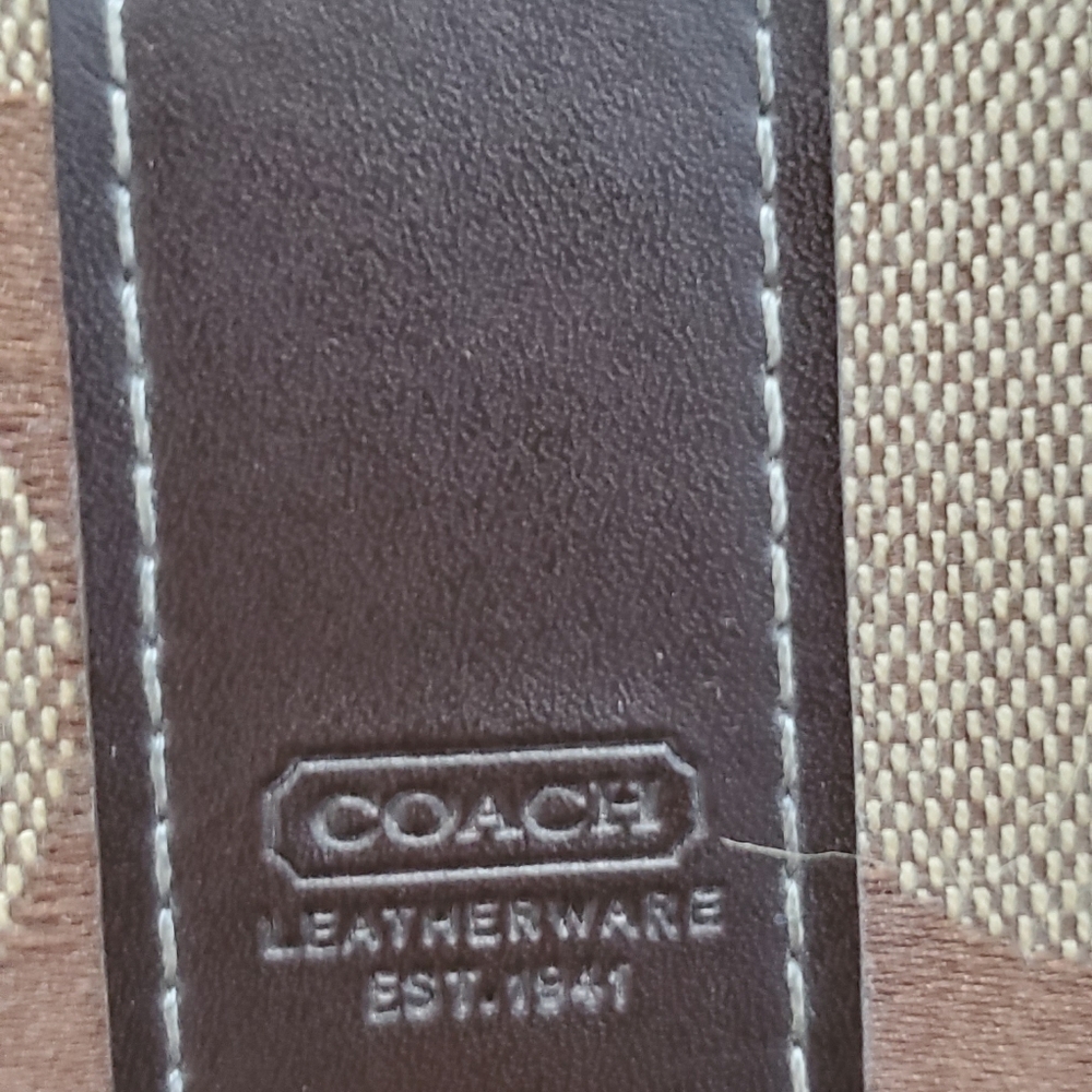 Coach Wallet - Picture 13 of 13